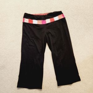 Black Capri yoga pants by Bally, size large (10-12)
